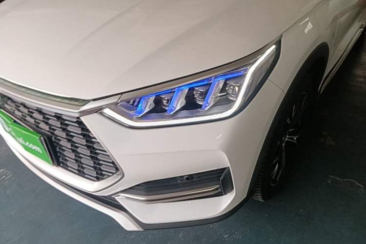Used BYD Song PLUS 2020 1.5T Automatic Prestige Version Left Front Headlight