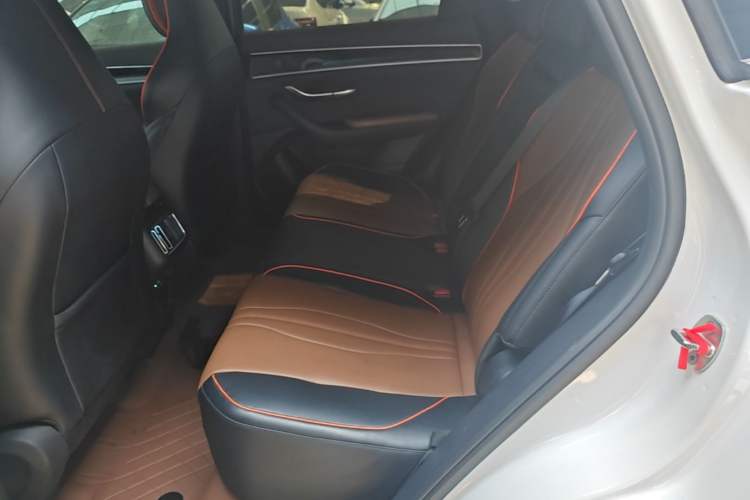 Used BYD Song PLUS 2020 1.5T Automatic Prestige Version Left Rear Seat