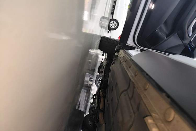 Used BYD Song PLUS 2020 1.5T Automatic Prestige Version Left Side Sill