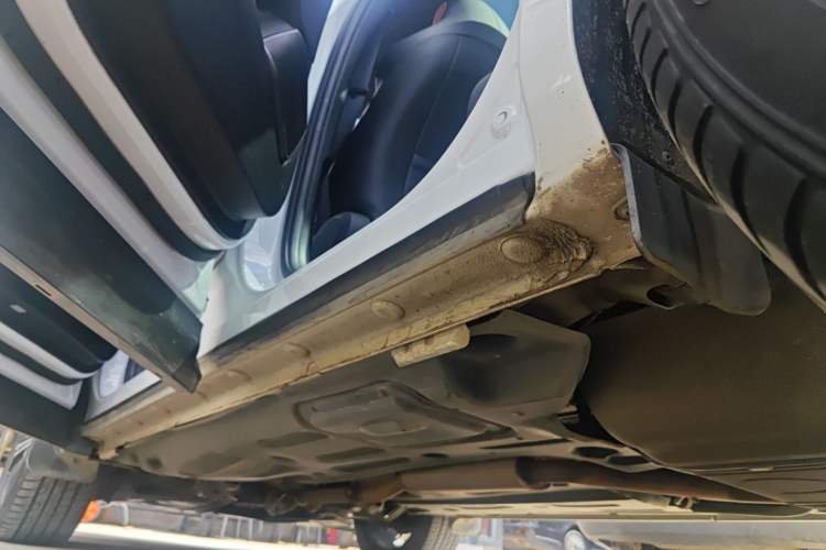 Used BYD Song PLUS 2020 1.5T Automatic Prestige Version Left Side Sill