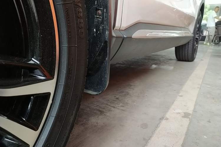 Used BYD Song PLUS 2020 1.5T Automatic Flagship Edition Left Side Sill