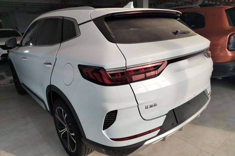 Used BYD Song PLUS 2020 1.5T Automatic Prestige Version Left Side