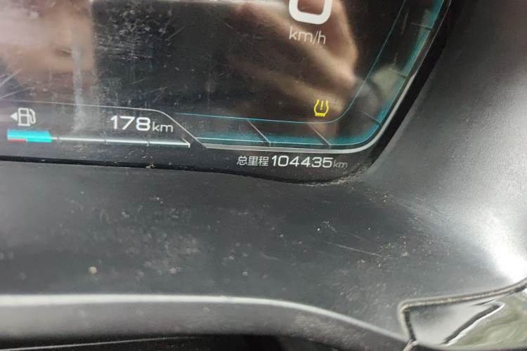 Used BYD Song PLUS 2020 1.5T Automatic Flagship PLUS Odometer Close Up
