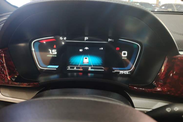 Used BYD Song PLUS 2020 1.5T Automatic Prestige Version Odometer Close Up