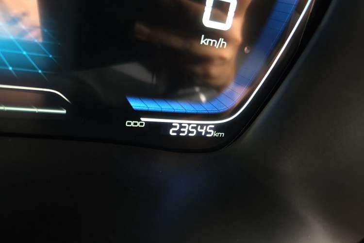 Used BYD Song PLUS 2020 1.5T Automatic Prestige Version Odometer Close Up