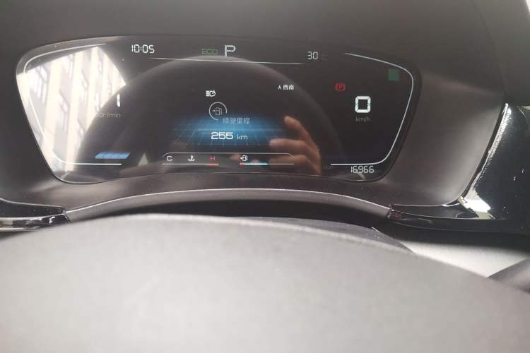 Used BYD Song PLUS 2020 1.5T Automatic Prestige Version Odometer Close Up
