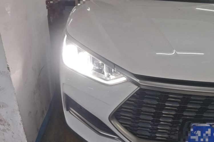 Used BYD Song PLUS 2020 1.5T Automatic Prestige Version Right Front Headlight