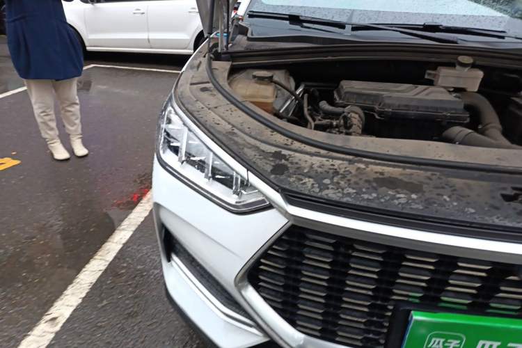 Used BYD Song PLUS 2020 1.5T Automatic Flagship Edition Right Front Headlight