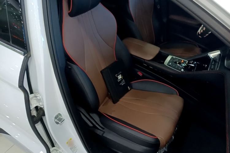 Used BYD Song PLUS 2020 1.5T Automatic Prestige Version Right Front Seat