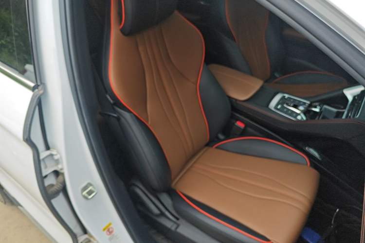 Used BYD Song PLUS 2020 1.5T Automatic Prestige Version Right Front Seat