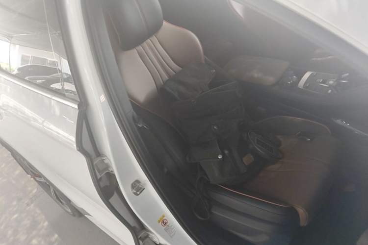 Used BYD Song PLUS 2020 1.5T Automatic Prestige Version Right Front Seat