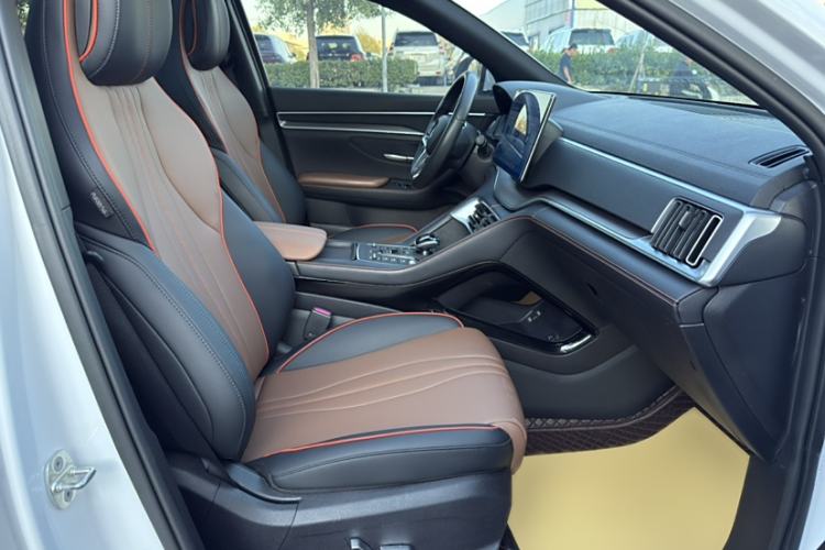 Used BYD Song PLUS 2020 1.5T Automatic Flagship Edition Right Front Seat