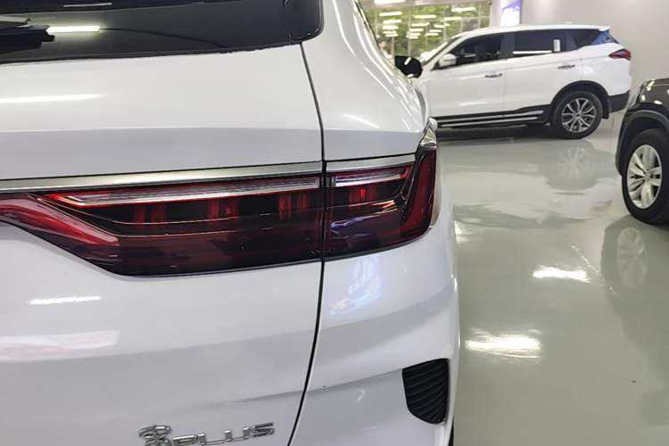 Used BYD Song PLUS 2020 1.5T Automatic Prestige Version Right Rear Taillight
