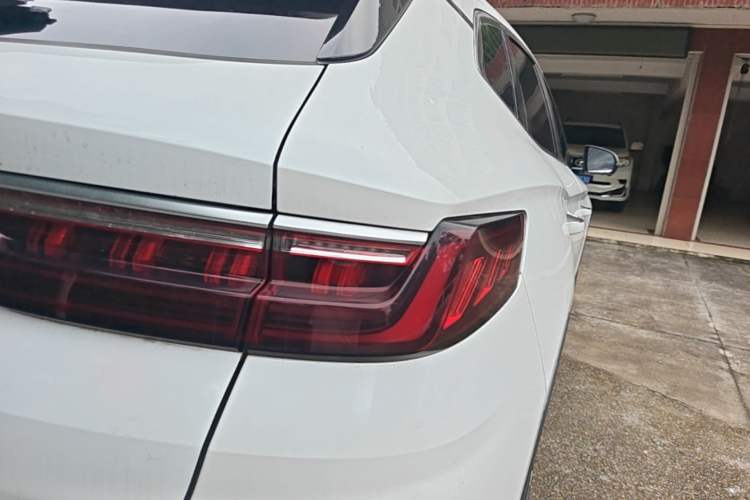 Used BYD Song PLUS 2020 1.5T Automatic Flagship Edition Right Rear Taillight