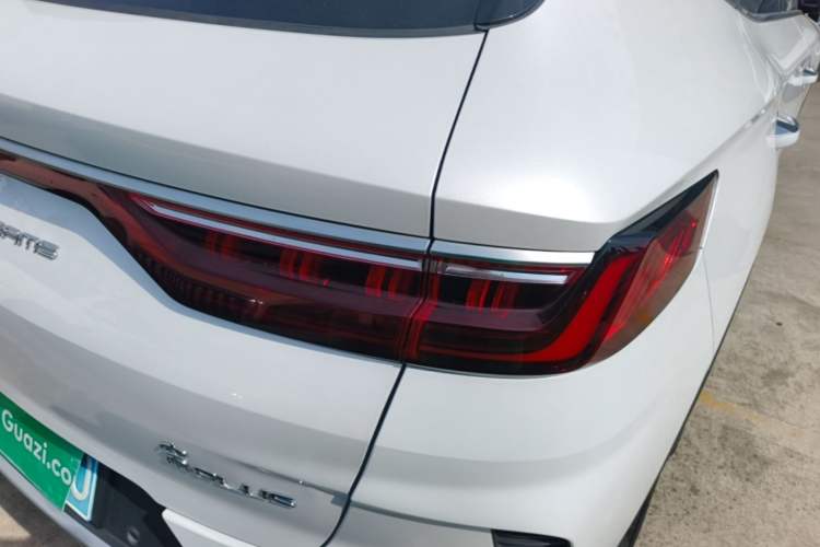 Used BYD Song PLUS 2020 1.5T Automatic Flagship Edition Right Rear Taillight