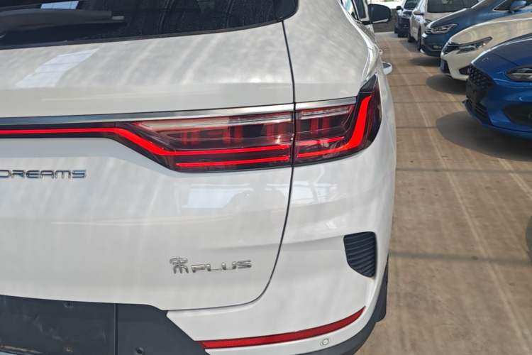 Used BYD Song PLUS 2020 1.5T Automatic Prestige Version Right Rear Taillight
