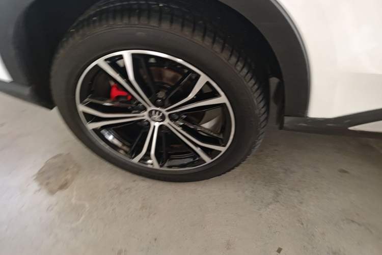 Used BYD Song PLUS 2020 1.5T Automatic Prestige Version Right Rear Wheel Hub