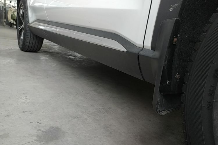 Used BYD Song PLUS 2020 1.5T Automatic Flagship Edition Right Side Sill