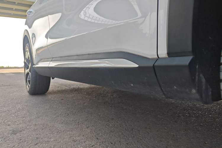 Used BYD Song PLUS 2020 1.5T Automatic Flagship PLUS Right Side Sill