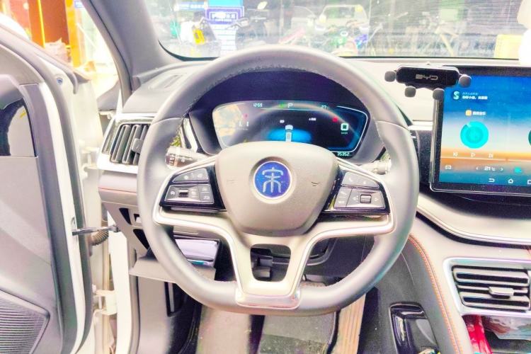 Used BYD Song PLUS 2020 1.5T Automatic Prestige Version Steering Wheel