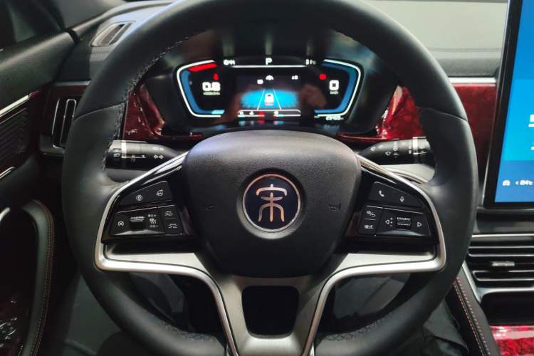 Used BYD Song PLUS 2020 1.5T Automatic Prestige Version Steering Wheel