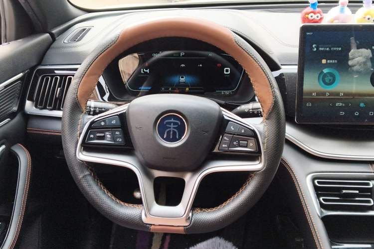 Used BYD Song PLUS 2020 1.5T Automatic Prestige Version Steering Wheel