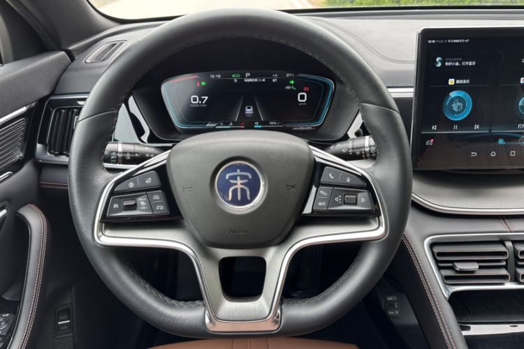 Used BYD Song PLUS 2020 1.5T Automatic Flagship Edition Steering Wheel