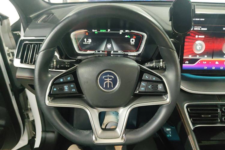 Used BYD Song PLUS 2020 1.5T Automatic Flagship Edition Steering Wheel