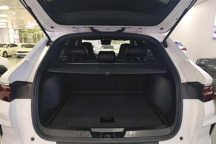 Used BYD Song PLUS 2020 1.5T Automatic Prestige Version Trunk