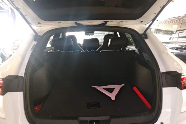 Used BYD Song PLUS 2020 1.5T Automatic Prestige Version Trunk