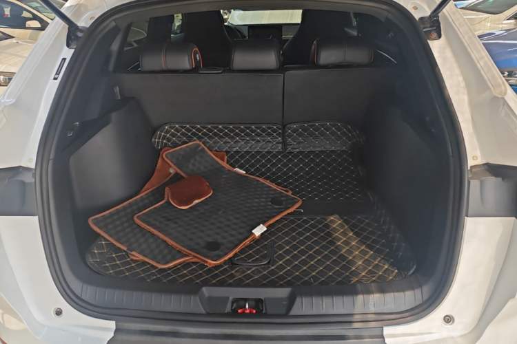Used BYD Song PLUS 2020 1.5T Automatic Prestige Version Trunk