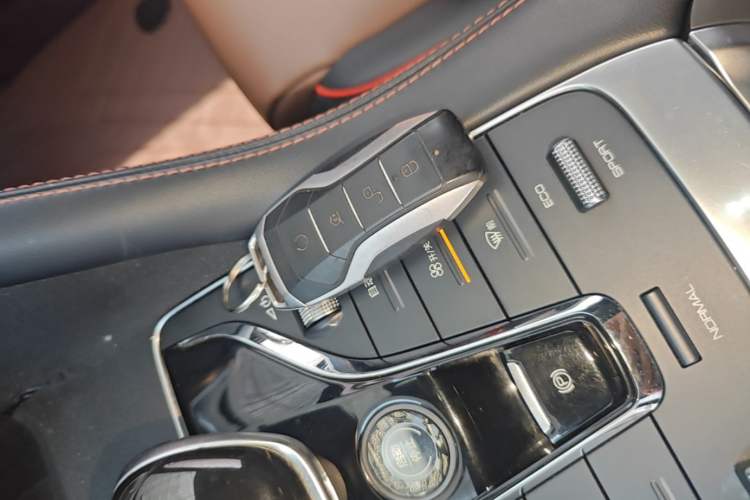 Used BYD Song PLUS 2020 1.5T Automatic Prestige Version Vehicle Key