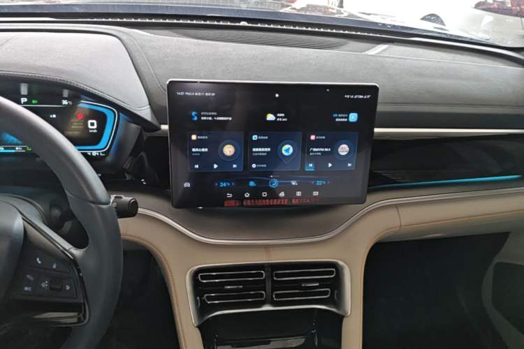 Used BYD Song PLUS New Energy 2021 DM-i 110KM Flagship Model Audio And AC Panel