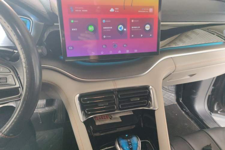 Used BYD Song PLUS New Energy 2021 DM-i 110KM Flagship Model Audio And AC Panel