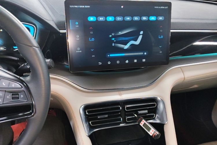 Used BYD Song PLUS New Energy 2021 DM-i 110KM Flagship Model Audio And AC Panel