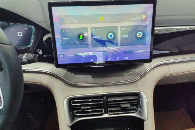 Used BYD Song PLUS New Energy 2021 DM-i 110KM Flagship PLUS Audio And AC Panel