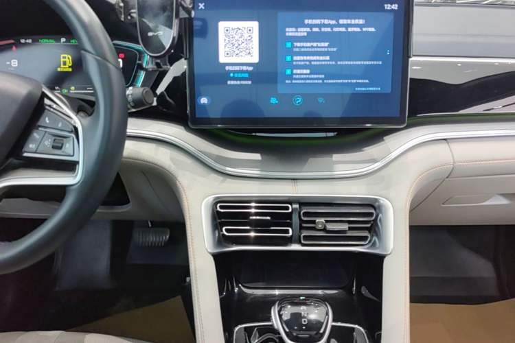 Used BYD Song PLUS New Energy 2021 DM-i 110KM Flagship PLUS Audio And AC Panel