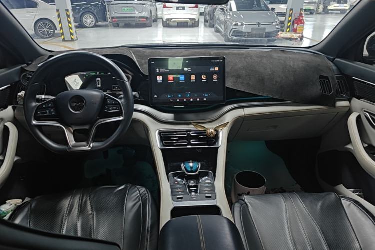 Used BYD Song PLUS New Energy 2021 DM-i 51KM Prestige Model Center Console