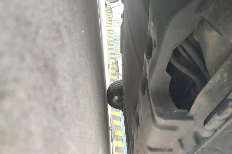 Used BYD Song PLUS New Energy 2021 DM-i 110KM Flagship PLUS 5G Edition Chassis Front Left