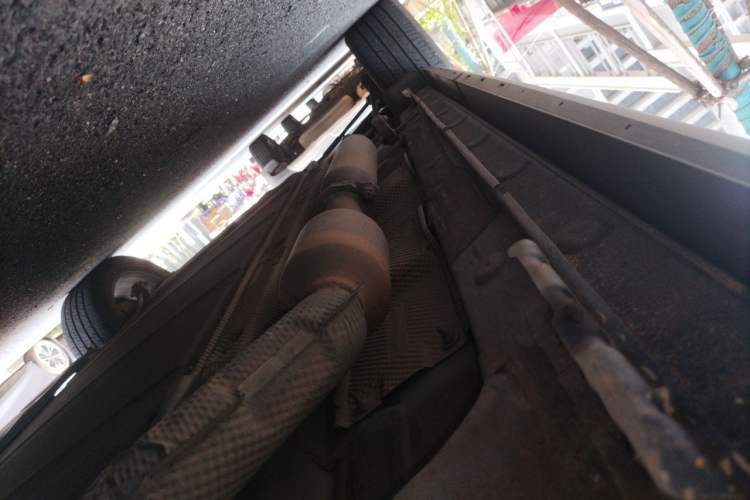 Used BYD Song PLUS New Energy 2021 DM-i 110KM Flagship Model Chassis Front Right