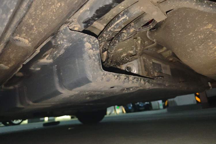Used BYD Song PLUS New Energy 2021 DM-i 110KM Flagship Model Chassis Front Right
