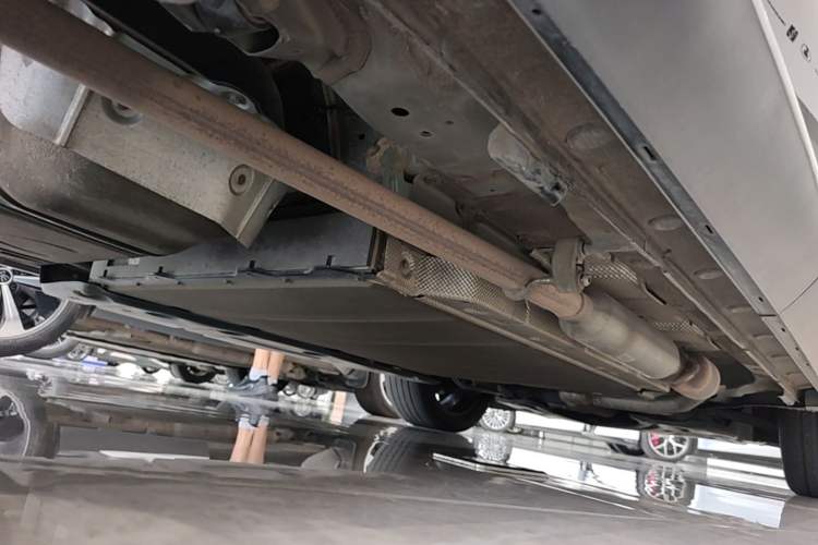 Used BYD Song PLUS New Energy 2021 DM-i 110KM Flagship PLUS Chassis Rear Right