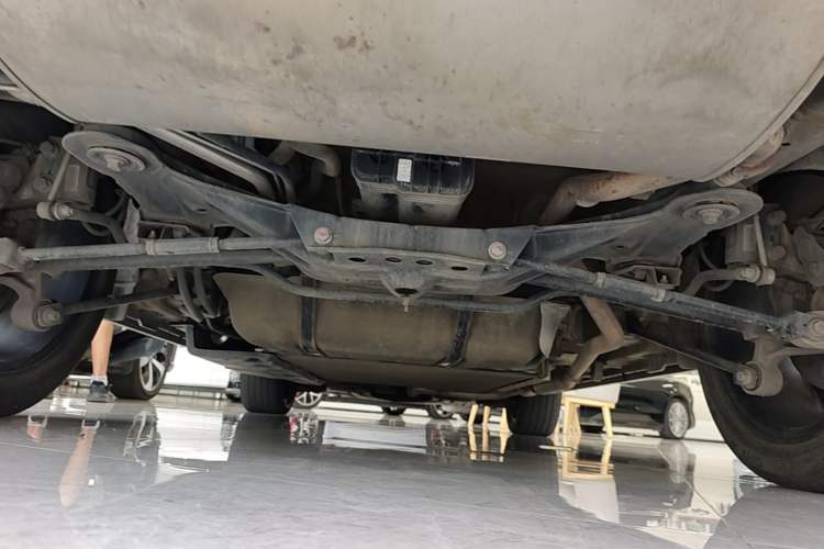 Used BYD Song PLUS New Energy 2021 DM-i 110KM Flagship PLUS Chassis Rear