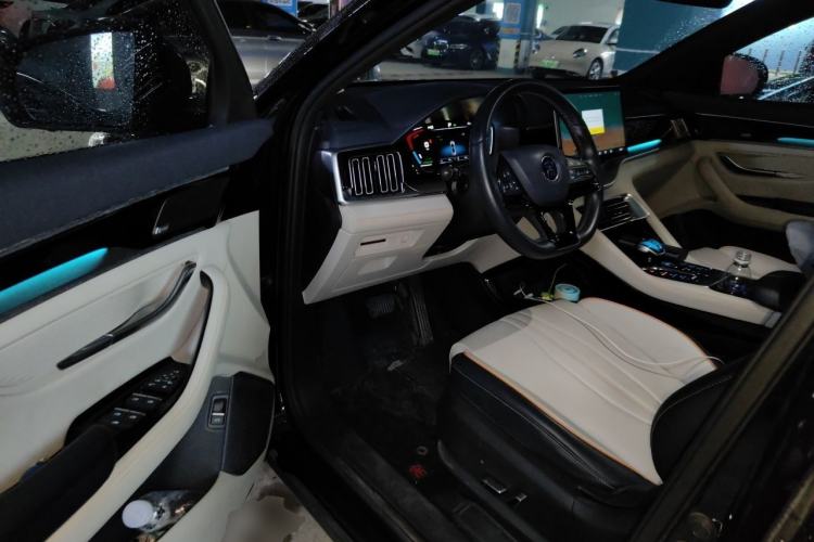 Used BYD Song PLUS New Energy 2021 DM-i 110KM Flagship Model Driver Seat