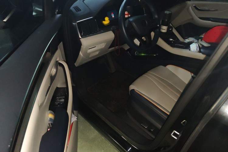 Used BYD Song PLUS New Energy 2021 DM-i 110KM Flagship Model Driver Seat