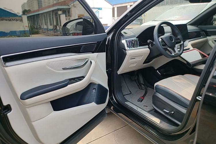 Used BYD Song PLUS New Energy 2021 DM-i 110KM Flagship PLUS Driver Seat