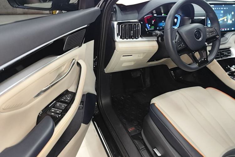 Used BYD Song PLUS New Energy 2021 DM-i 110KM Flagship Model Driver Seat
