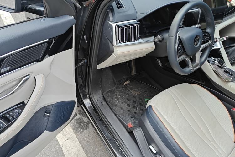 Used BYD Song PLUS New Energy 2021 DM-i 51KM Prestige Model Driver Seat