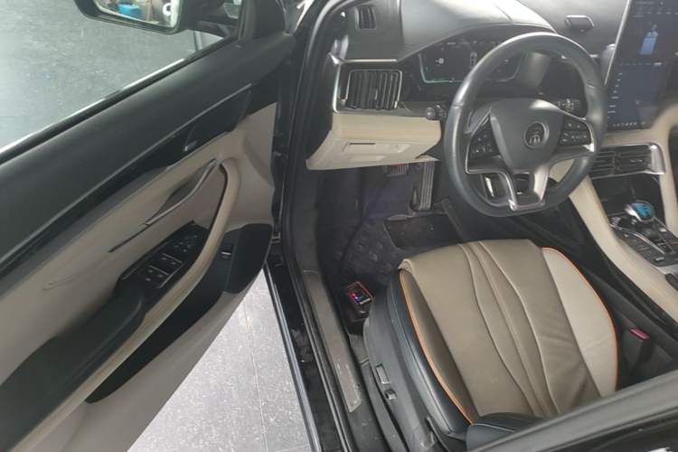 Used BYD Song PLUS New Energy 2021 DM-i 110KM Flagship PLUS Driver Seat