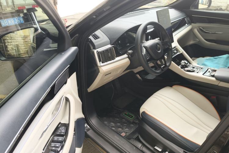 Used BYD Song PLUS New Energy 2021 DM-i 110KM Flagship Model Driver Seat